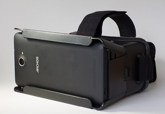Le casque de réalité virtuelle Archos VR