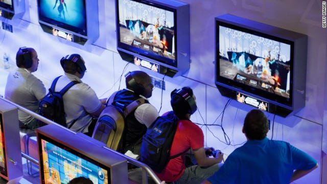 E3