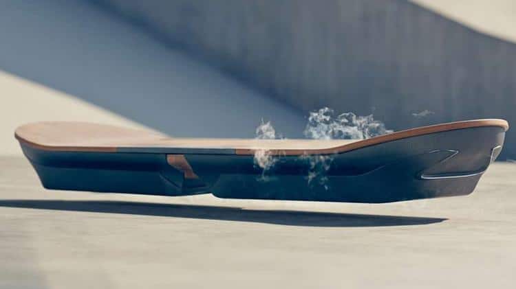 Prototype d'hoverboard de Lexus