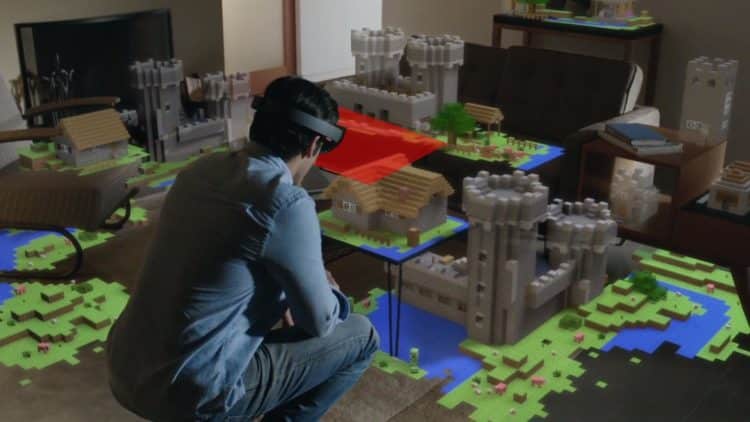 Un exemple de RA avec le casque Hololens 