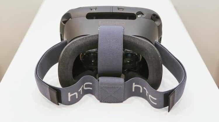 htc-vive-3