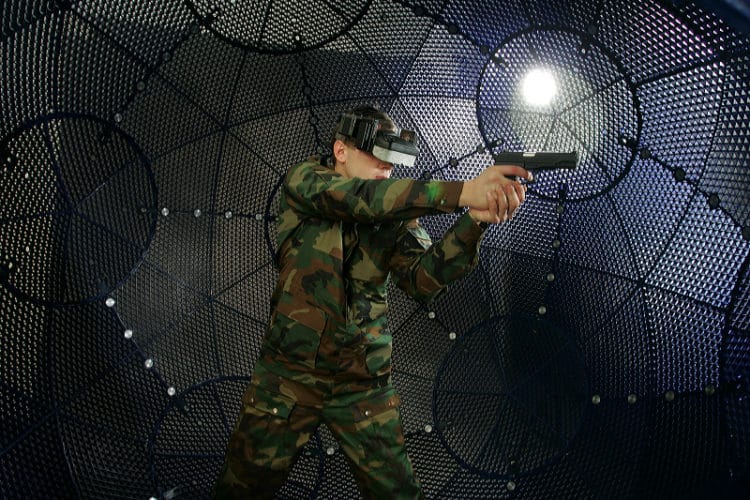 Simulation d'un entrainement militaire avec la Virtusphere