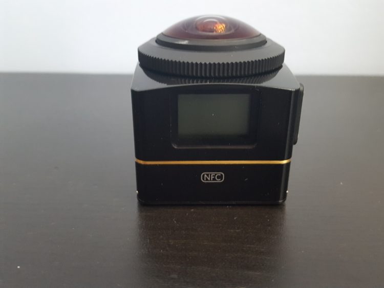 Kodak Pixpro SP360 4K design ecran