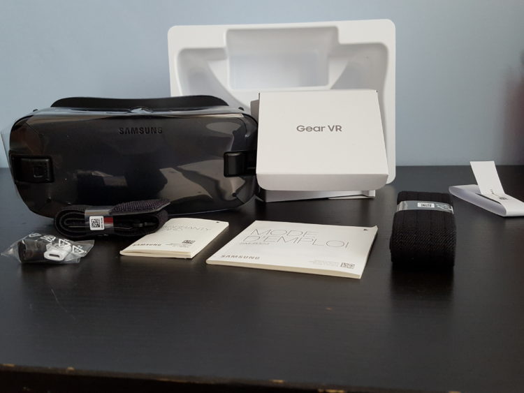 Samsung New Gear VR Test unboxing coffret boite 2016 casque noir v2