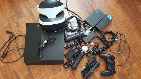 oculus rift-vs-playstation vr-playstation 4-facebook