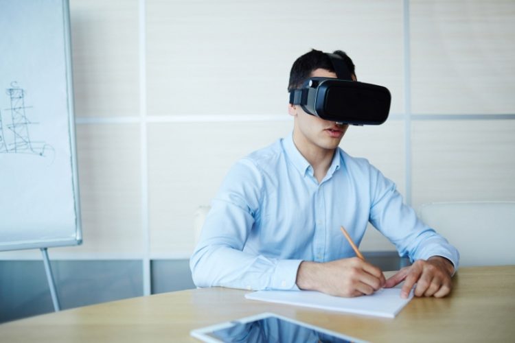 Formation VR AR MR realite augmentee mixte virtuelle entreprises developpement apprendre avis