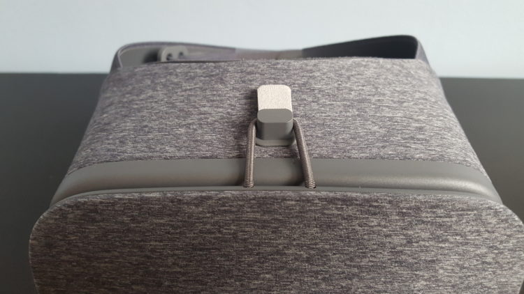 Test Google Daydream View casque VR prix date avis graphismes acheter mobile smartphone carboard