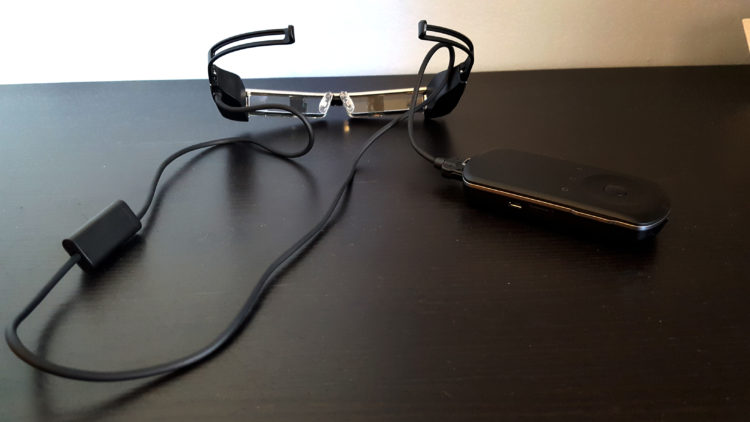 test epson bt 300 lunettes realite augmentee connectee avis prix applications tutoriel acheter