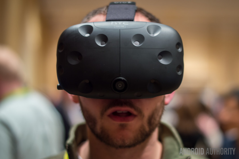 HTC Vive 2 CESS version génération nouveau développement rumeur dévoilé casque wireless 4k écran rafraîchissement taux sans fil