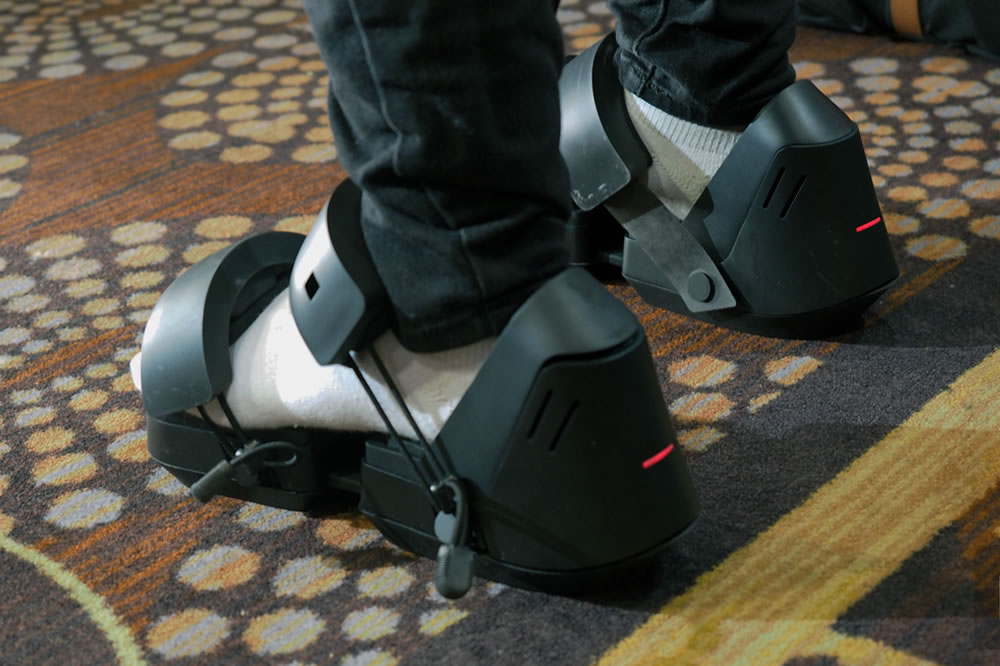 Chaussures haptiques pour la réalité virtuelle Taclim