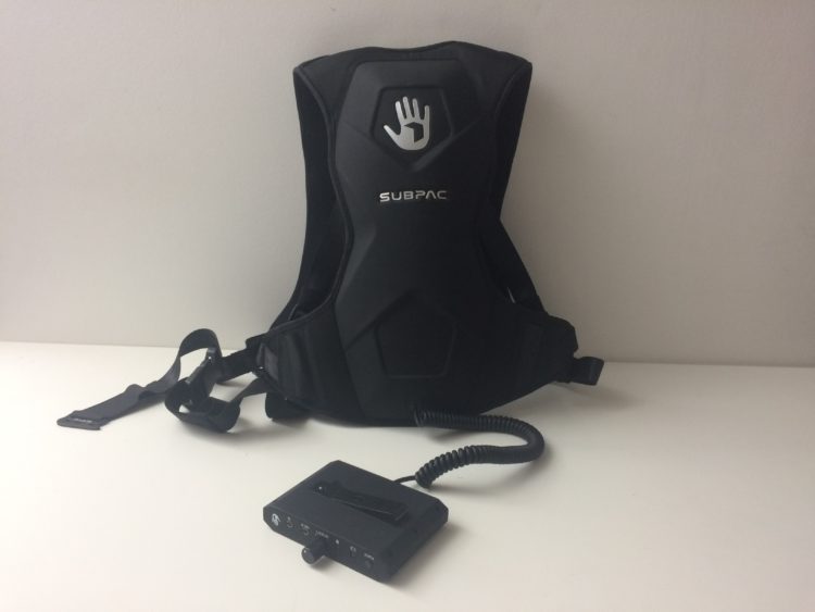 Subpac M2 accessoire VR son fréquence basseveste sac à dos unboxing carton accessoires