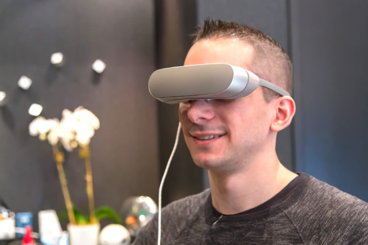 HTC nouveau casque réalité virtuelle