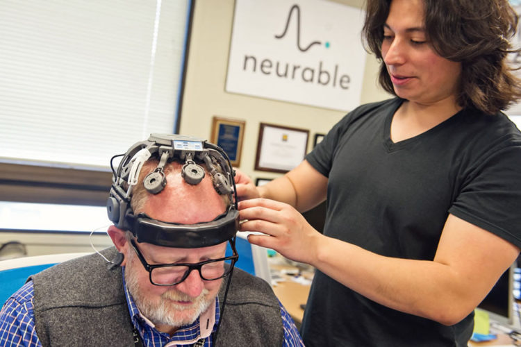 Neurable interface électroencéphalogramme