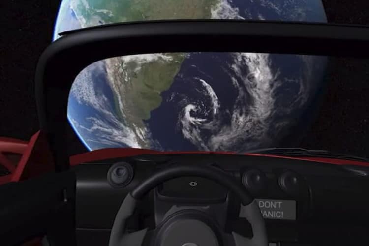 Elon Musk Tesla vidéo 360 Espace