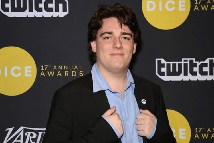 Palmer Luckey modérateur forum