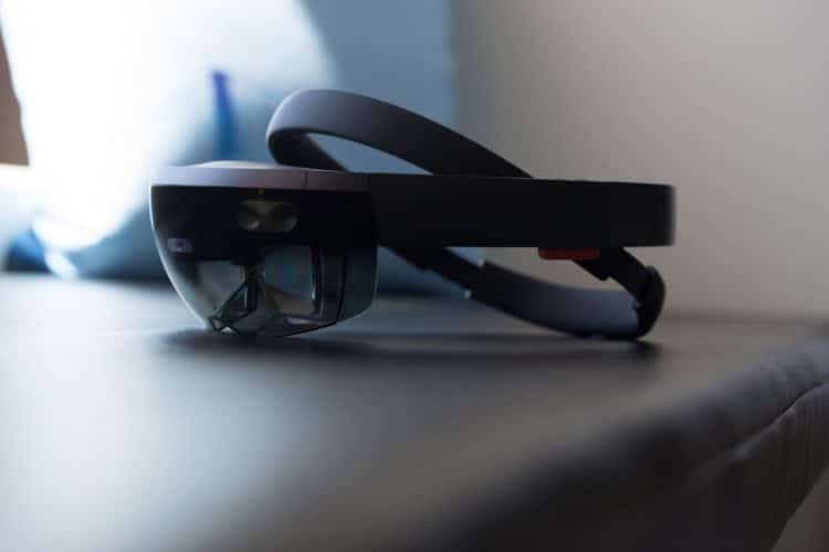HoloLens 2