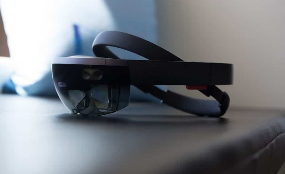 HoloLens 2 Teasing Microsoft
