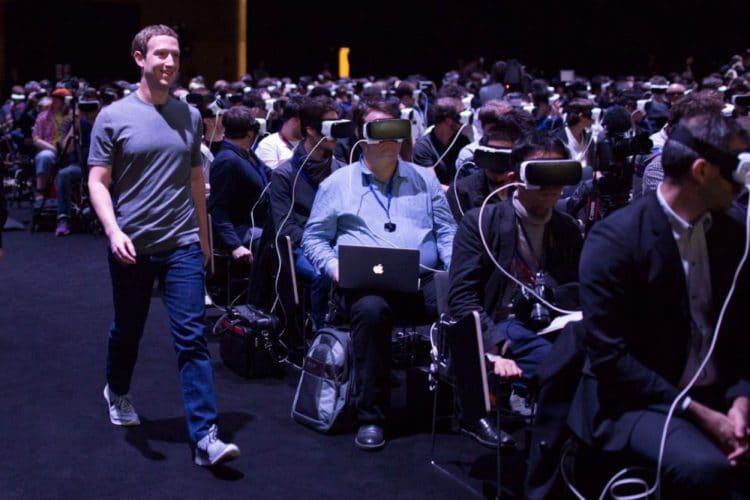 Facebook intérêts réalité virtuelle