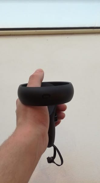 oculus touch gauche