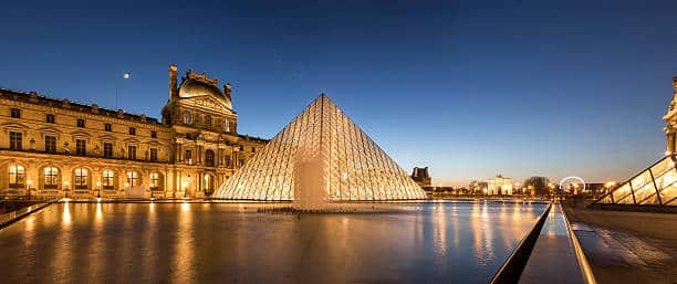 Louvre à Paris