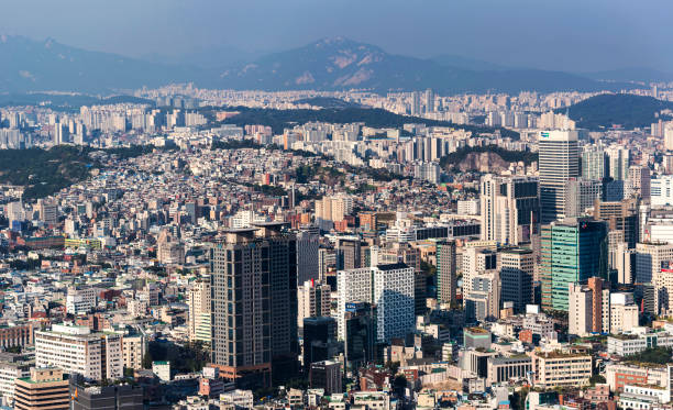 Le gouvernement métropolitain de Séoul a lancé une plateforme publique de metaverse. Il l’a baptisé Metaverse Seoul.