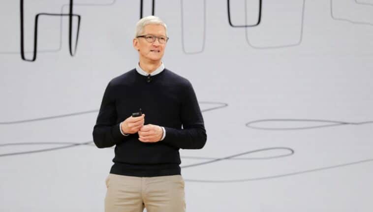 Le PDG d'Apple, Tim Cook, vante les mérites de la technologie XR