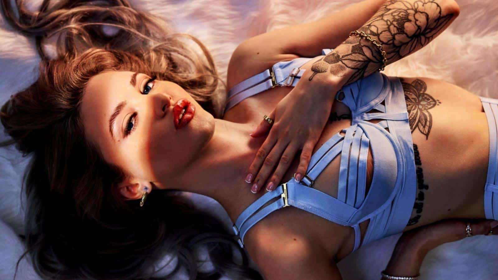 Lola Fae : l'actrice porno française qui séduit la France et l'international