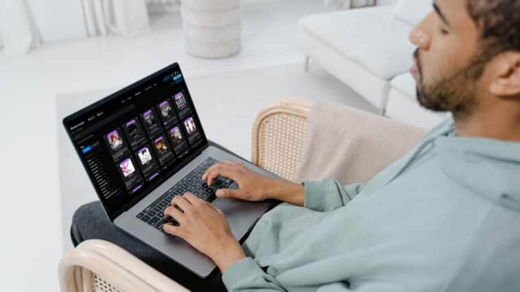 Test de SpicyChat : cette plateforme peut-elle vraiment briser la solitude ?