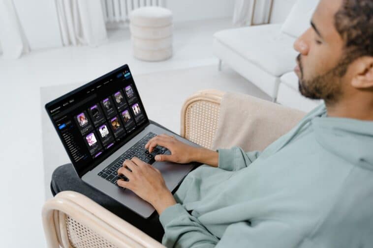 Test de SpicyChat : cette plateforme peut-elle vraiment briser la solitude ?