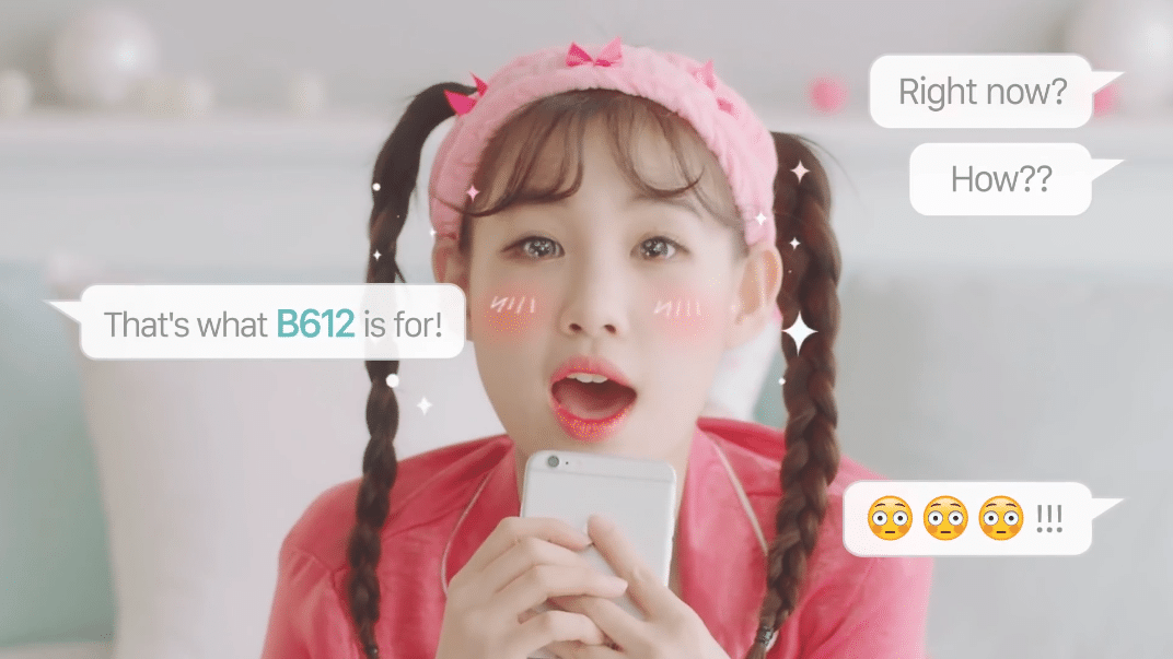 Line Camera et B612 photo de femme avec effet AR