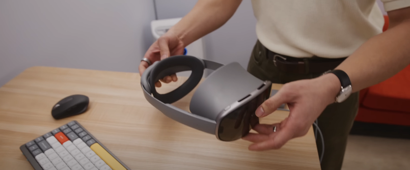 Samsung a montré son casque XR au sommet Qualcomm 2025