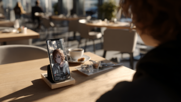 sortez avec votre petite amie IA en vrai