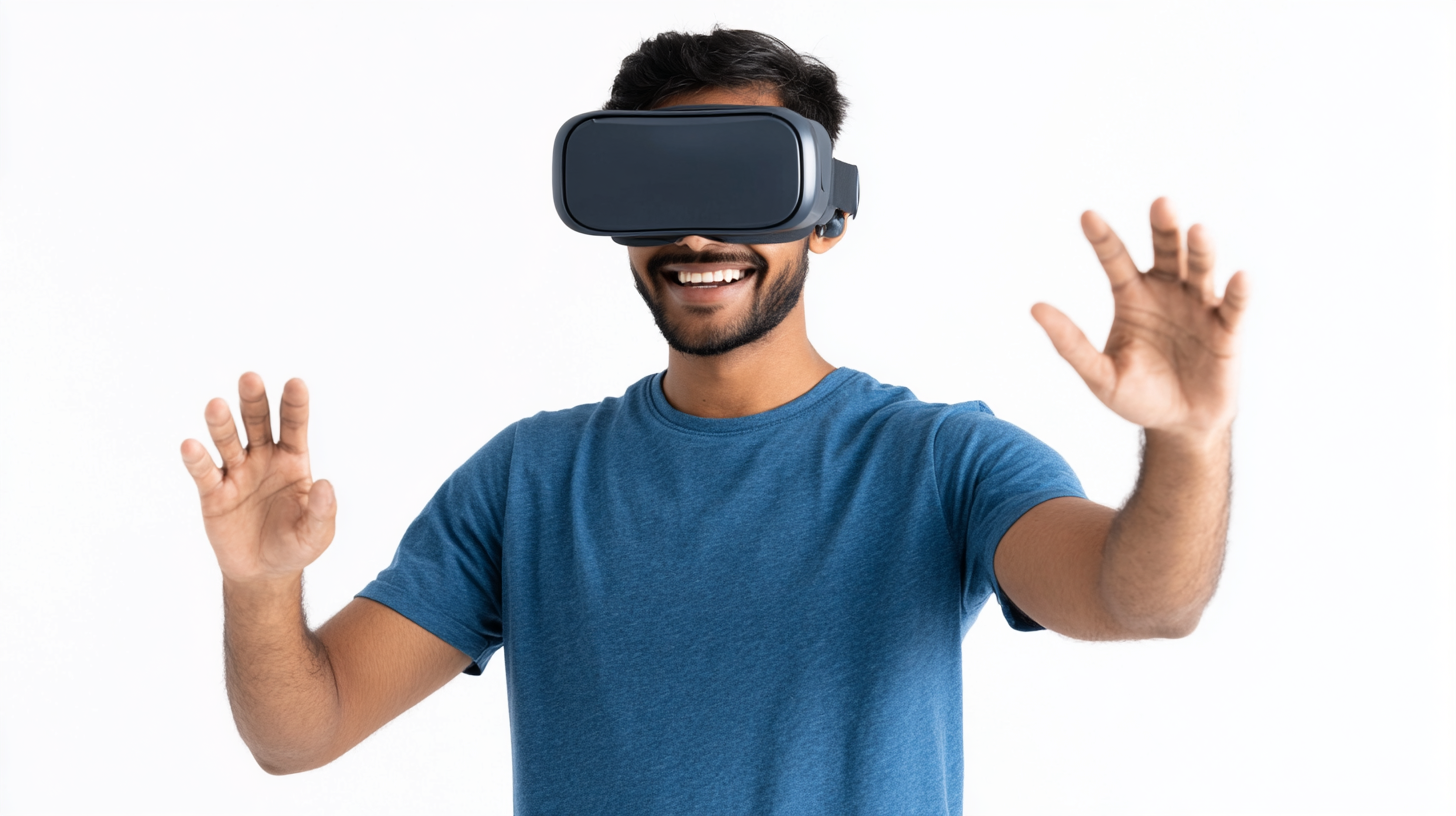 Homme portant un casque VR adulte et tendant les mains pour toucher une femme virtuelle pendant une expérience immersive en réalité virtuelle.