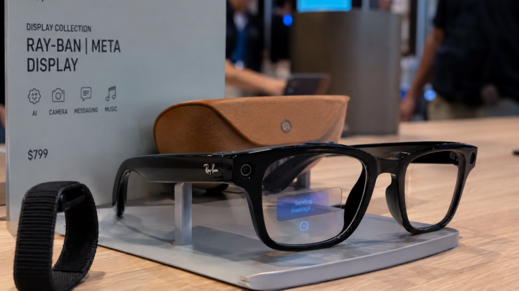 Image illustrant les lunettes Meta Ray-Ban Display