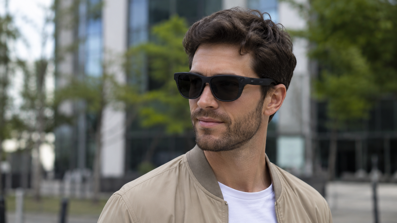 personne qui porte des lunettes Acer AR Vision GR0