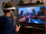Personne qui joue à un jeu VR
